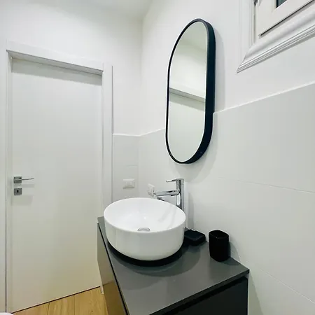 Apartment Luminosa House Station