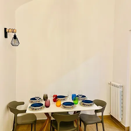 Apartment Luminosa House Station Rome