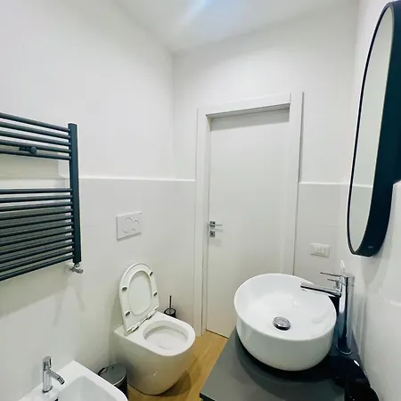 Luminosa House Station Apartment Rome