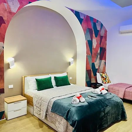 Luminosa House Station Apartment *
